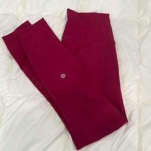 Lululemon WUNDER TRAIN size 4 leggings 25 inch